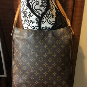 Authentic Louis Vuitton Looping GM Monogram